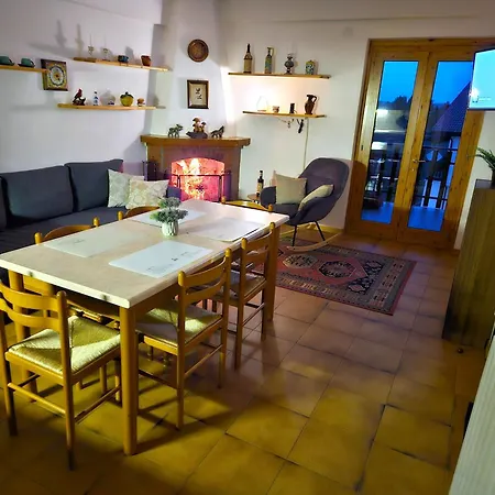 Casa Aiello 카미글리아텔로 실라노